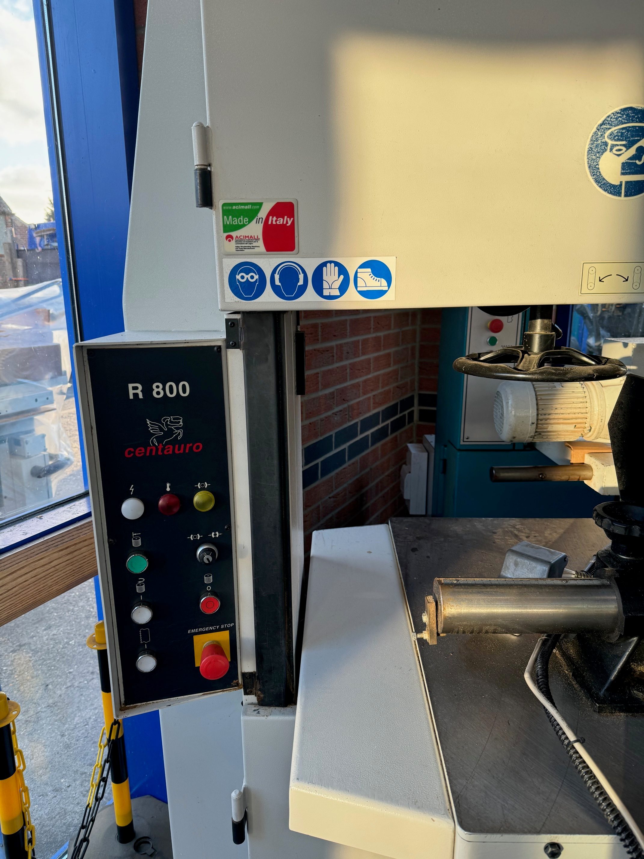 Product Feature Image